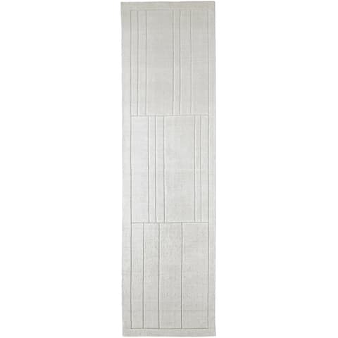 Elliot Bianca carpets in white and pearl, shown in a product top view as image 1