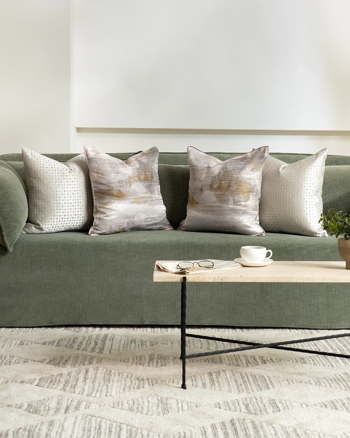 aurelia-bundle-yellow-silver-white-lifestyle-front-view-cushion-id-DSC02891