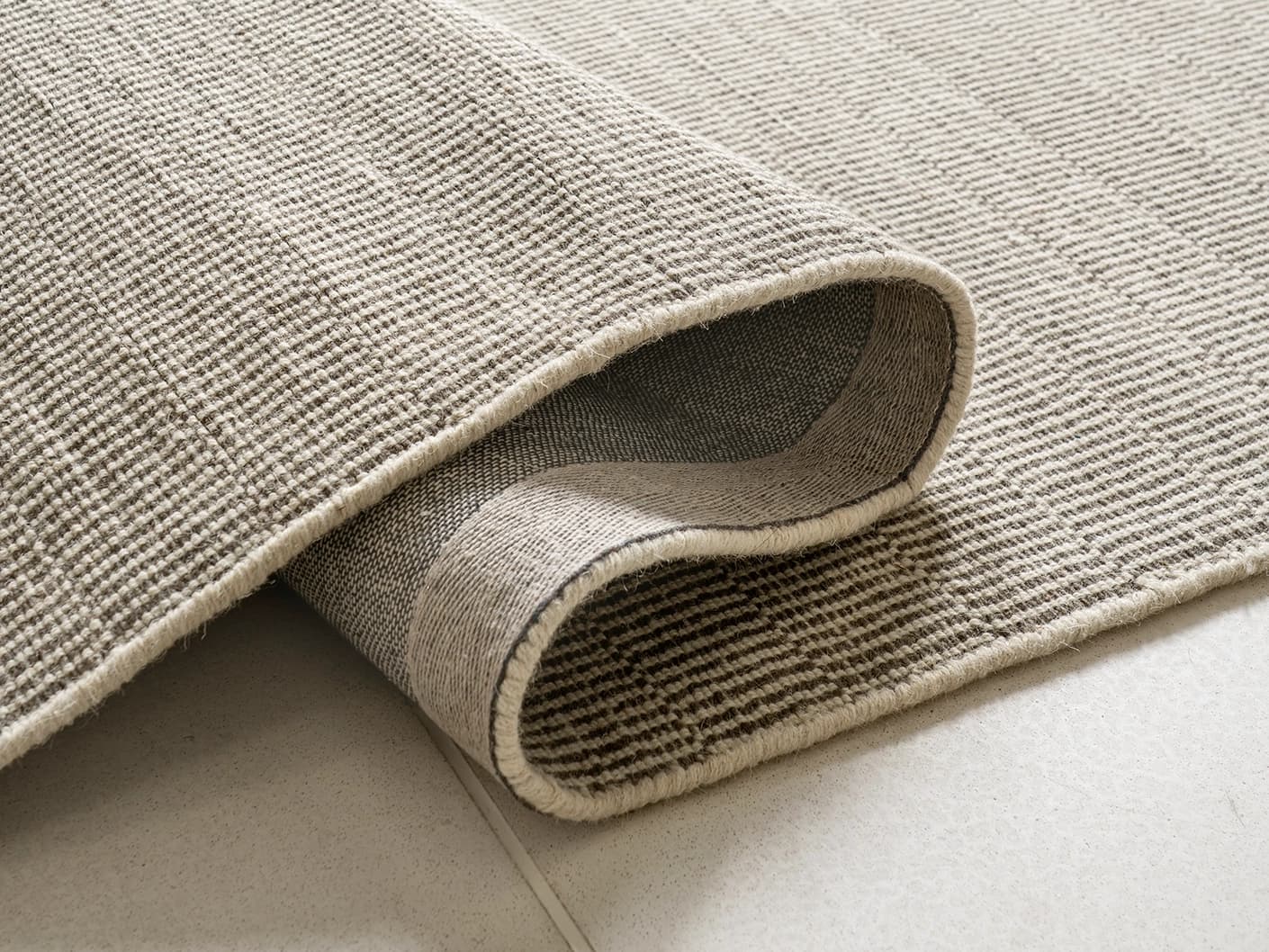 treva-ashton-ivory-grey-standard-carpet-product-closeup-view-id-dsc00956-4x3