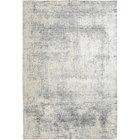 Liam Bianca carpets in grey, shown in a product top view as image 1