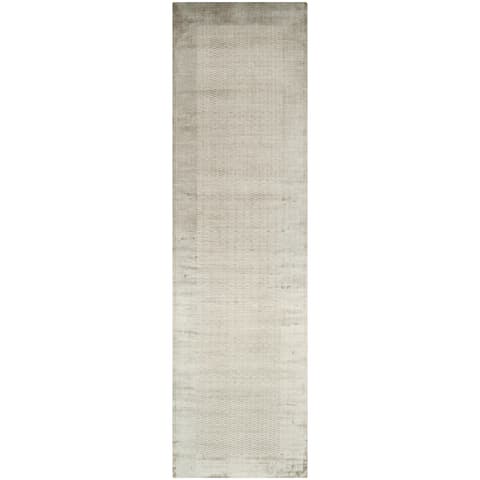 Luna Clay carpets in beige, shown in a product top view as image 1